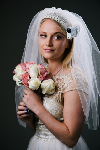 buck_sony_bride_un