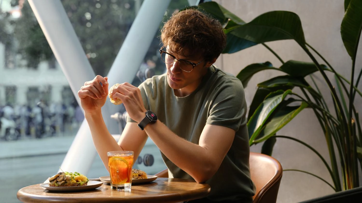 Išmanusis laikrodis Amazfit GTR 3, Juodas (Atnaujintas) aprašymas - Prekės nuotrauka