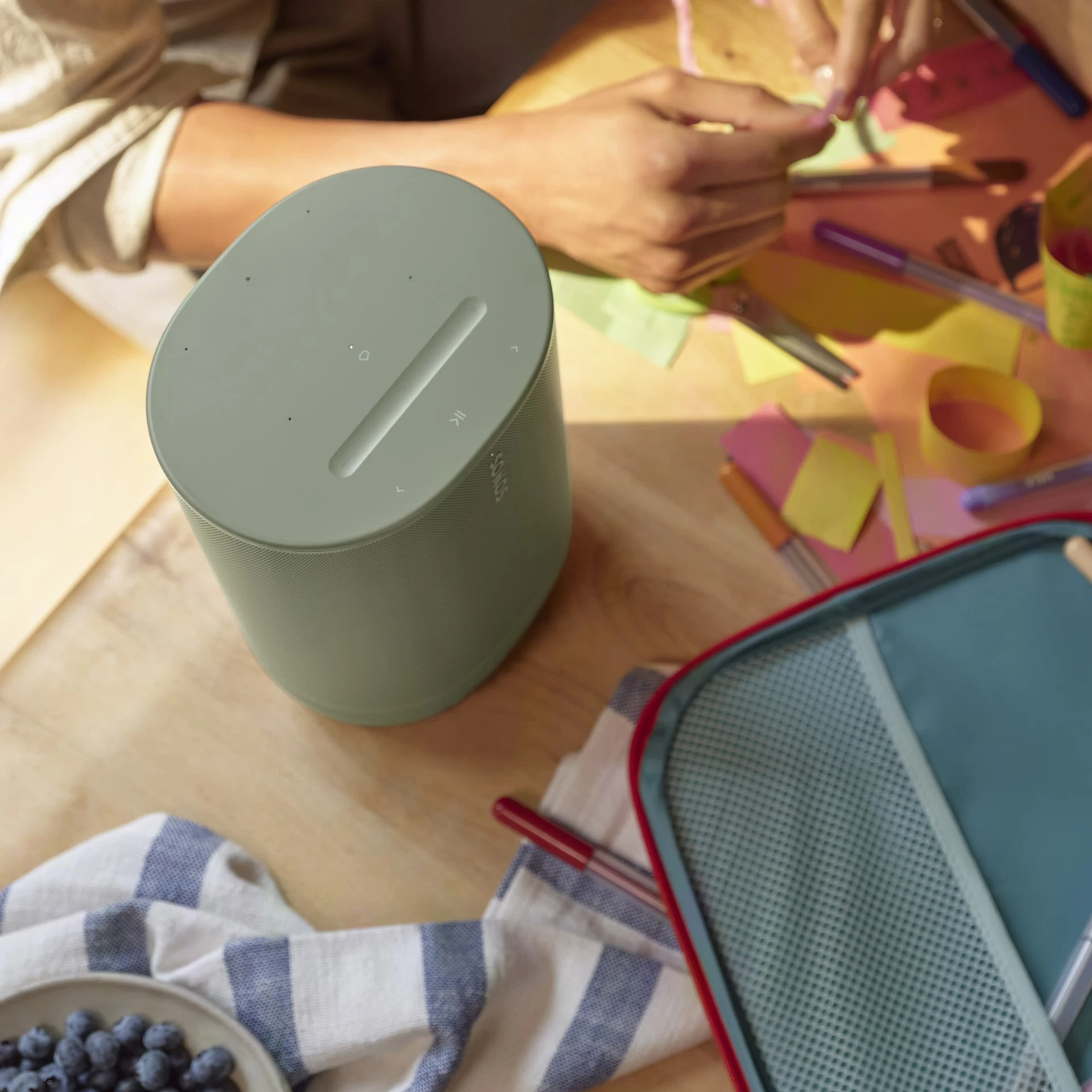 Sonos Move Gen2 nešiojama kolonėlė, Baltos spalvos aprašymas - Prekės nuotrauka