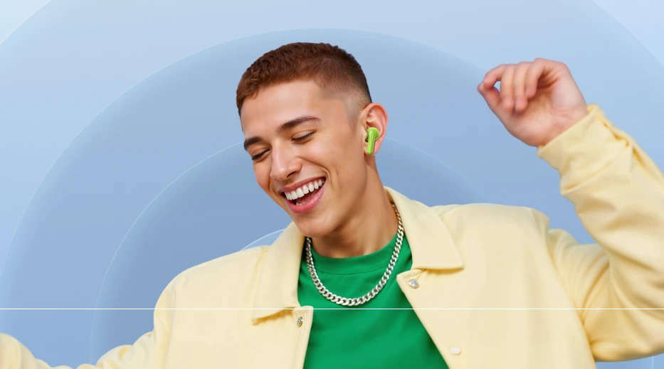 REALME VASAROS RINKINYS: Realme 14 PRO+ 5G 12/512GB Pearl White + Realme Buds T200 + Realme Backpack aprašymas - Prekės nuotrauka
