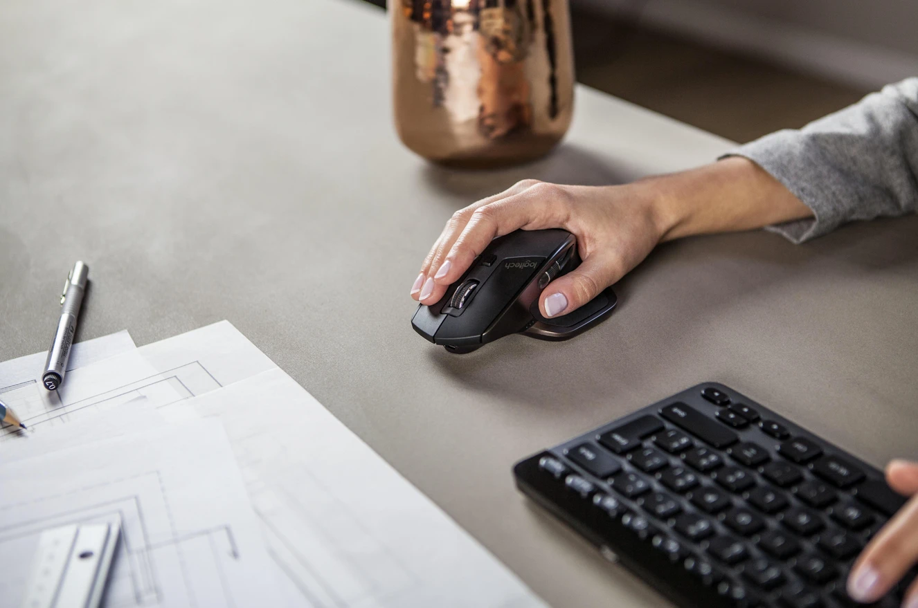 Belaidė pelė Logitech MX Master. Juoda aprašymas - Prekės nuotrauka