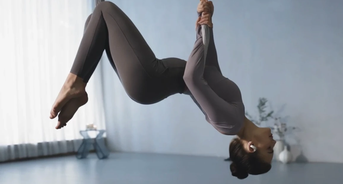 Ausinės Shokz OpenFit Air, Baltos spalvos aprašymas - Prekės nuotrauka