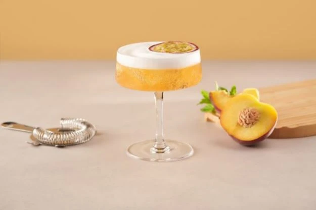 SodaStream persikų ir imbiero skonio sirupas, 330 ml (20 porcijų) aprašymas - Prekės nuotrauka