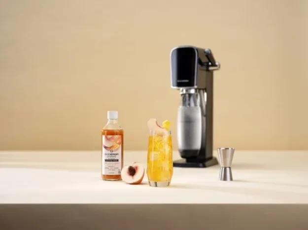 SodaStream persikų ir imbiero skonio sirupas, 330 ml (20 porcijų) aprašymas - Prekės nuotrauka