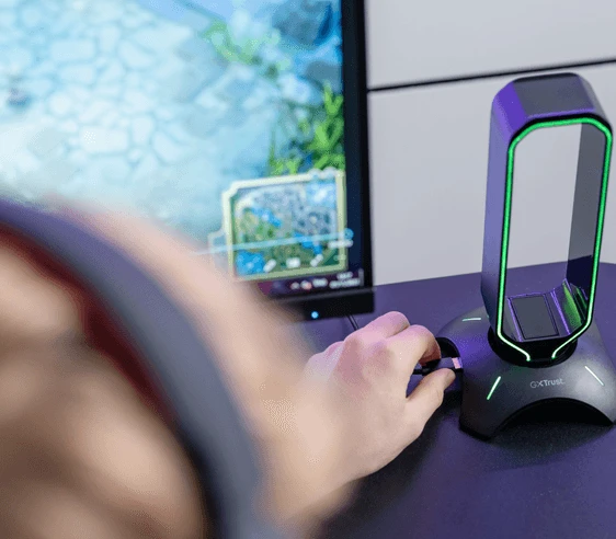 Ausinių stovas Trust GXT 265 Cintar RGB, 23647 aprašymas - Prekės nuotrauka