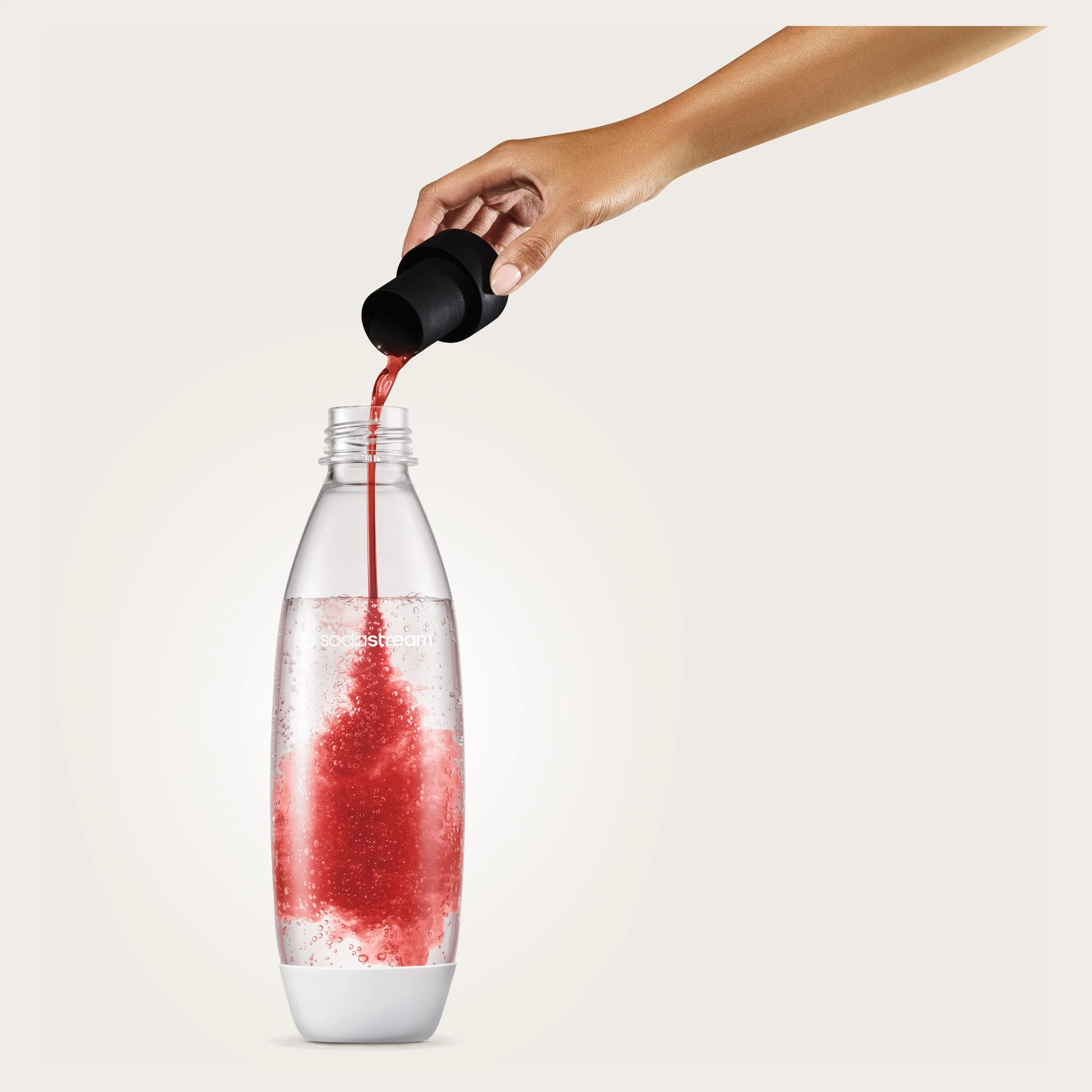 Braškių skonio sirupas SodaStream Classics, 440 ml aprašymas - Prekės nuotrauka