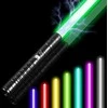 Cosplay lazerinis kardas 75 cm RGB – Metalinė rankena, 7 spalvos, garsas ir šviesos efektai