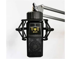 Profesionalus mikrofonas – podcastams, live transliacijoms, pokalbiams ir dainavimui