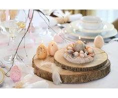 Žvakė-figūra Kiaušinis pintinėje Bartek CandlesPV2024 135x70mm/dega 8h Cappuccino &amp; Caramel