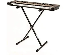 Quik lok T/10 BK stovas klavišiniam instrumentui