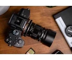 Objektyvas „Voigtlander Obiektyw APO Skopar 90 mm f/2.8“, skirtas „Leica M“ – duok