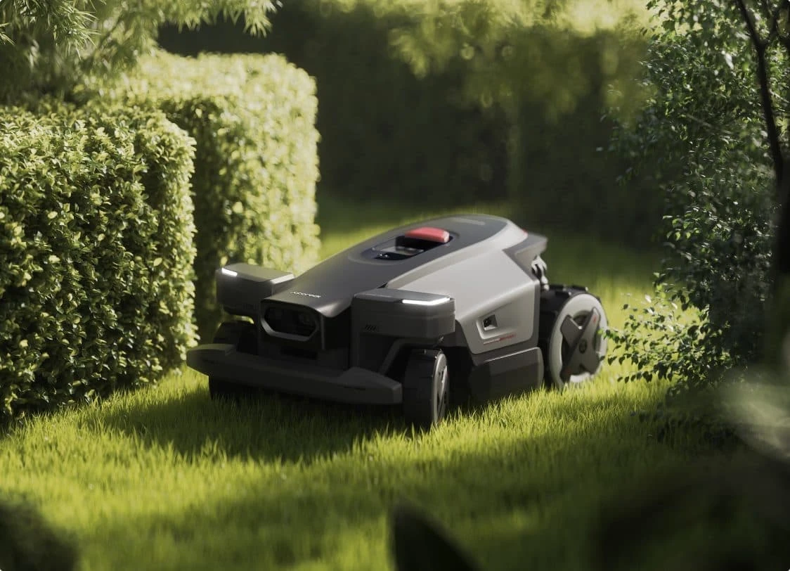 Belaidis vejos pjovimo robotas Roborock RockMow Z130 | AWD, 3000m², RTK + VSLA aprašymas - Prekės nuotrauka