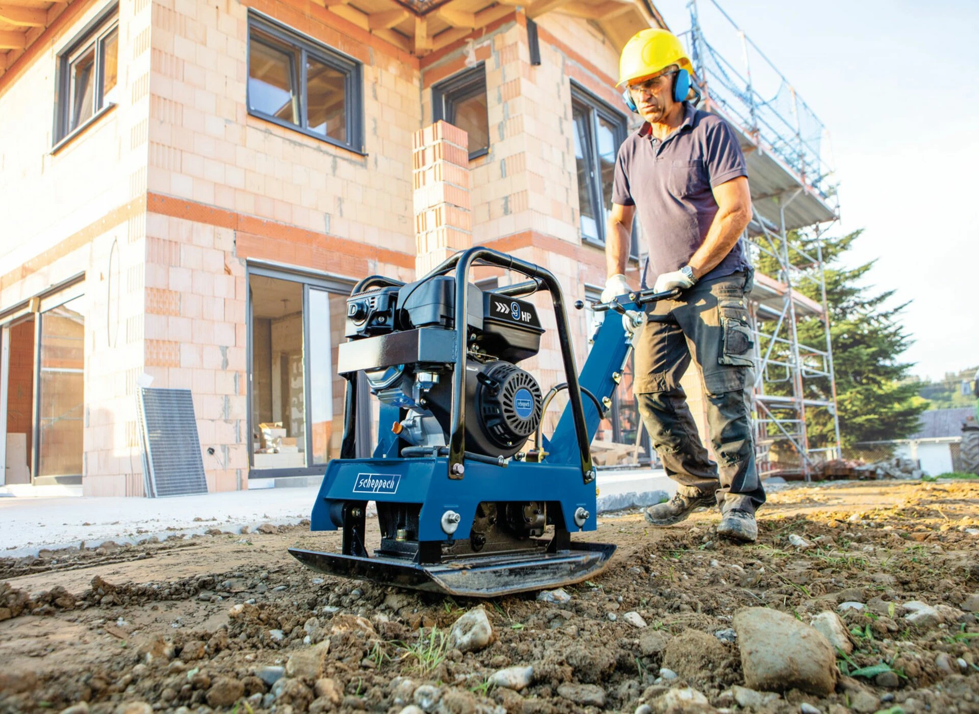 Scheppach Vibroplokštė HP2500S, 30KN, 125kg aprašymas - Prekės nuotrauka