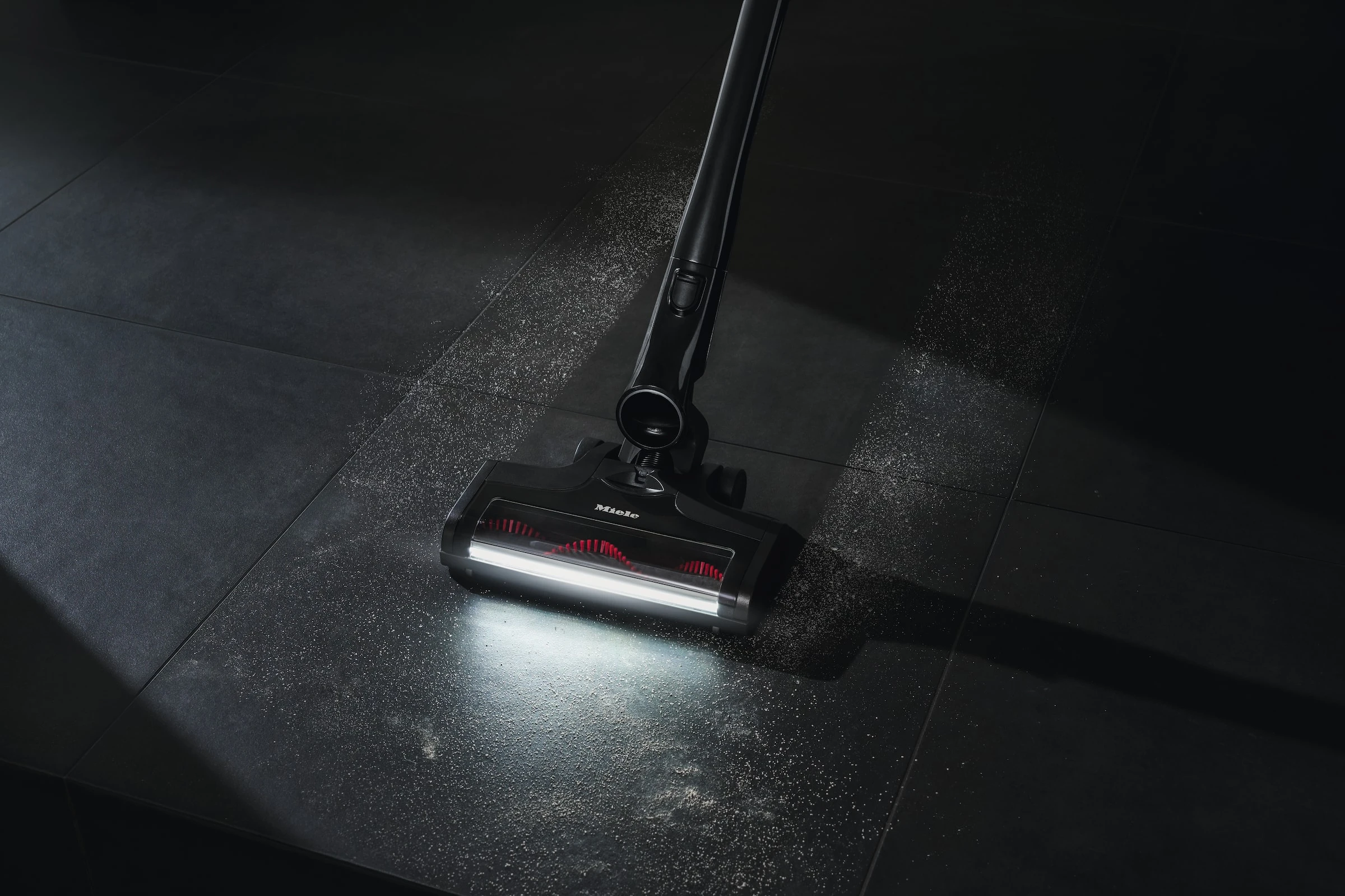 Dulkių siurblys Miele Triflex HX3 Cat & Dog, juodos spalvos aprašymas - Prekės nuotrauka