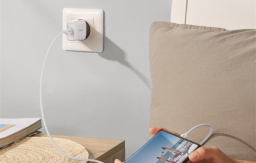 Įkroviklis Ugreen CD122 USB-A 18W, baltas aprašymas - Prekės nuotrauka