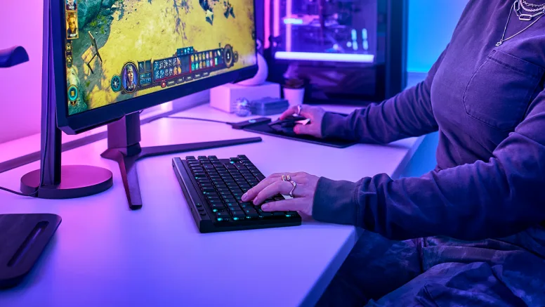 Belaidė klaviatūra Logitech G515 LIGHTSPEED TKL, Baltos spalvos, Išdėstymas: Šiaurės šalių aprašymas - Prekės nuotrauka