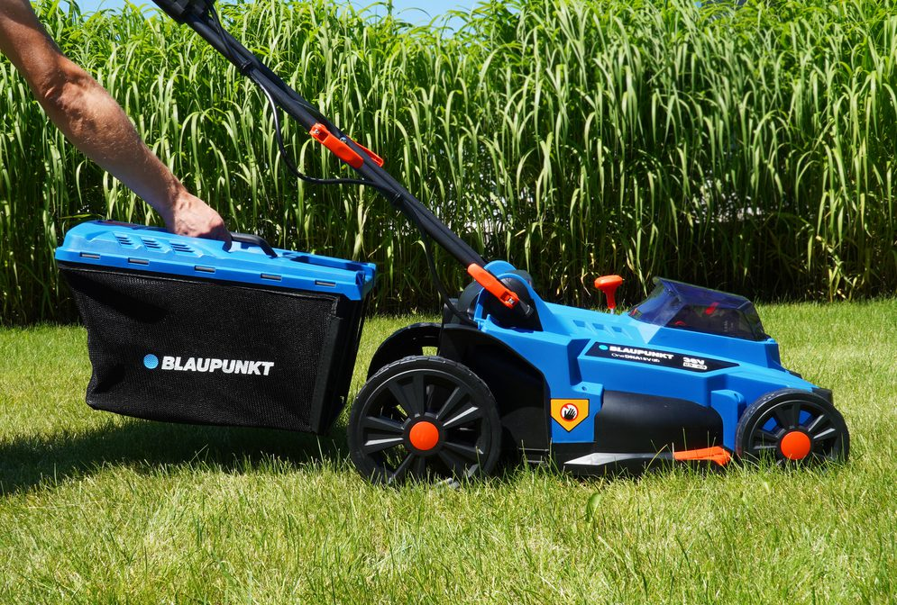 Blaupunkt akumuliatorinė vejapjovė CL7010, 2x18V, 43cm, be akumuliatorių ir kroviklio aprašymas - Prekės nuotrauka