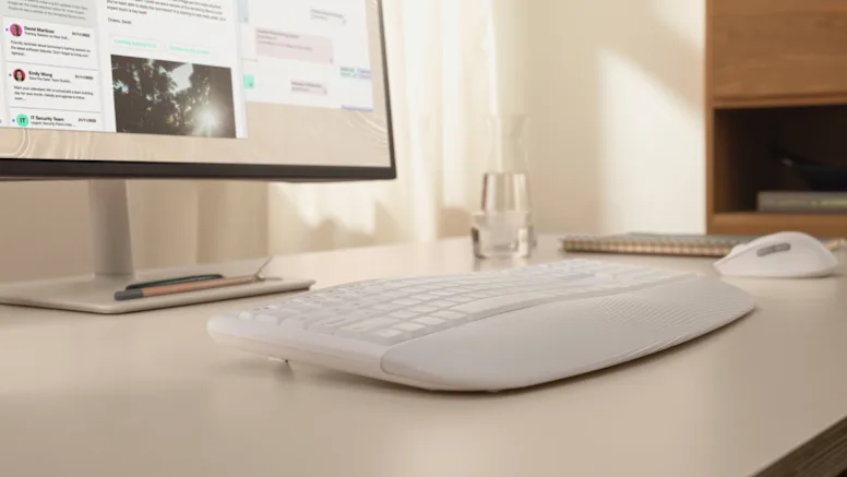Belaidės klaviatūros ir pelės rinkinys Logitech Signature Comfort Plus Combo MK880, JAV (tarptautinis) išdėstymas, Bluetooth, baltos spalvos aprašymas - Prekės nuotrauka