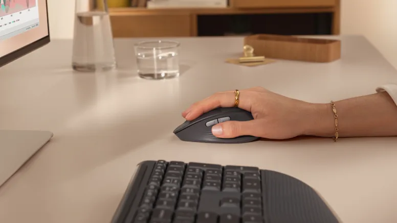 Belaidės klaviatūros ir pelės rinkinys Logitech Signature Comfort Plus Combo MK880, JAV (tarptautinis) išdėstymas, Bluetooth, baltos spalvos aprašymas - Prekės nuotrauka