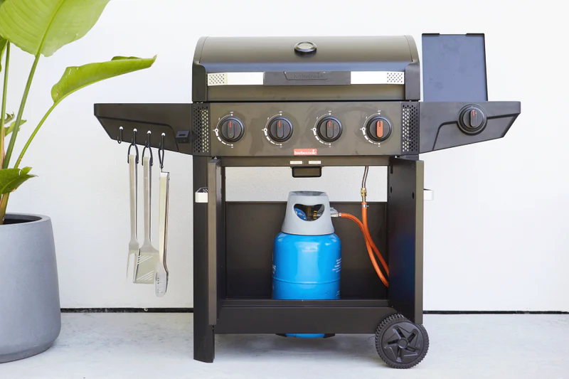 Dujinė lauko kepsninė Barbecook Luca 412, 145.4 x 60.3 x 112.3 cm | BC-GAS-3100 aprašymas - Prekės nuotrauka