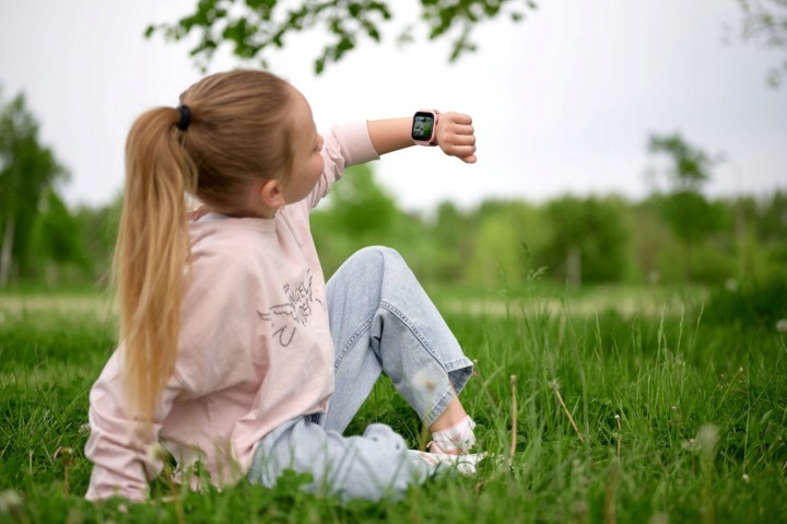 Išmanusis laikrodis vaikams Garett Kids N!ce Pro 4G, Rožinis aprašymas - Prekės nuotrauka