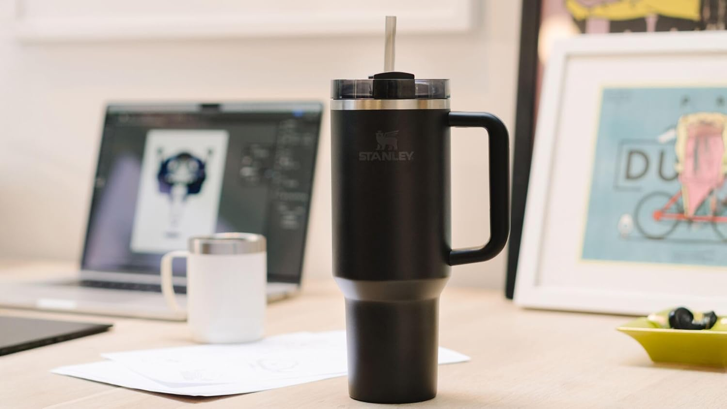Gertuvė Stanley Quencher H2.O Tumbler 1.18L - Juodas 2.0 aprašymas - Prekės nuotrauka
