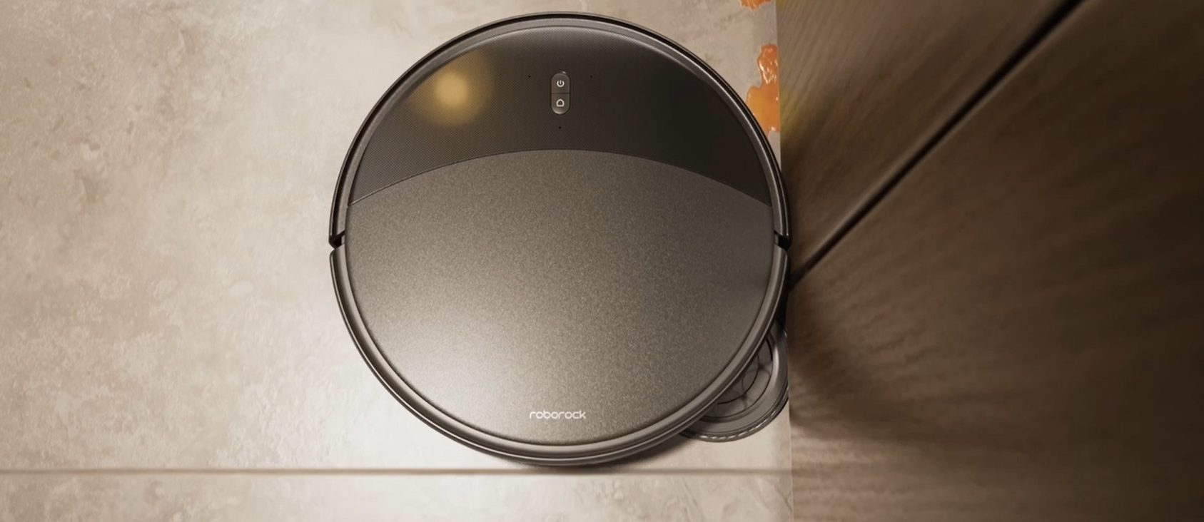 Dulkių siurblys robotas Roborock Saros 20, juodos spalvos aprašymas - Prekės nuotrauka