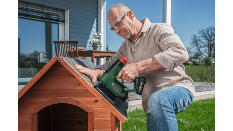 Akumuliatorinis kabių pistoletas Bosch AdvancedTacker 18V-25; 18 V (be akumuliatoriaus ir pakrovėjo) aprašymas - Prekės nuotrauka