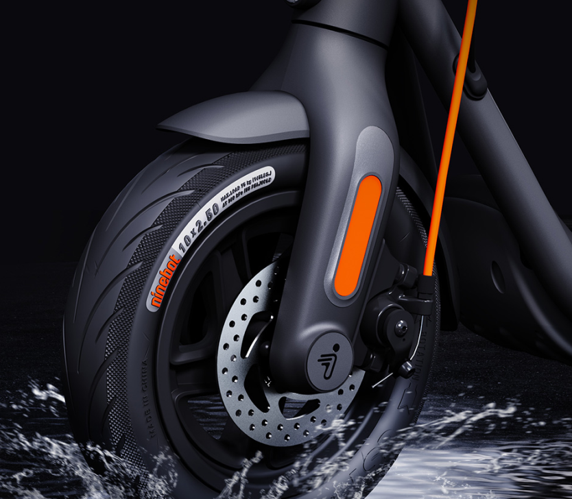 El. paspirtukas Segway F2 Pro E II eKickScooter | 900 W | iki 25 km / h | 10