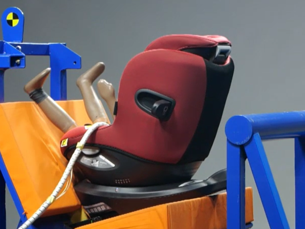 Automobilinė kėdutė Joie i-Spin 360, 40–105 cm, Juoda (su tinkliniais apvadais) aprašymas - Prekės nuotrauka