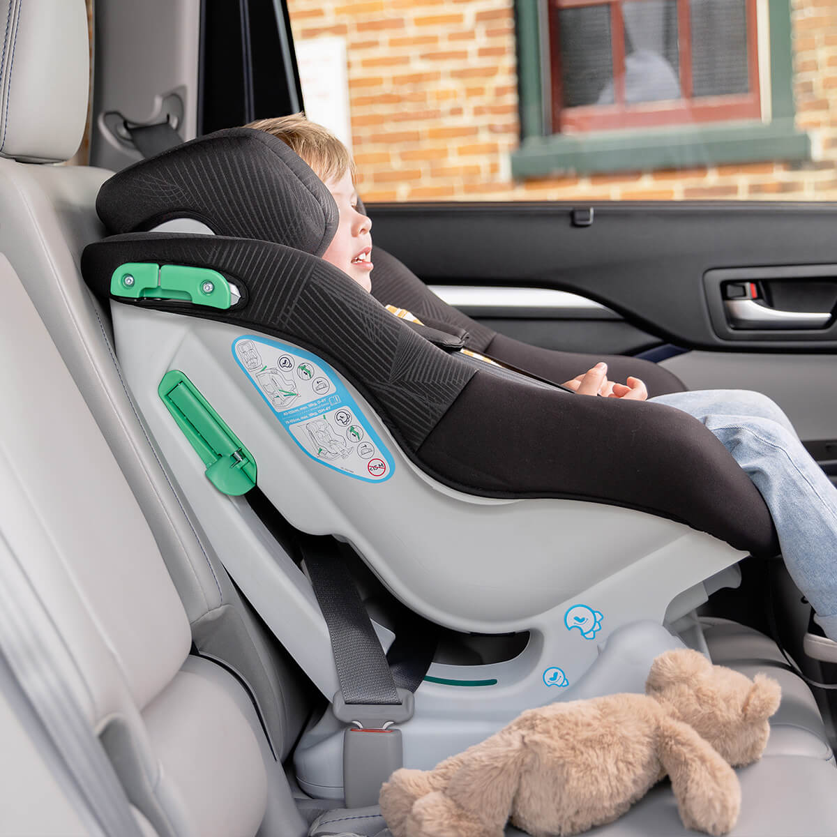 Automobilinė kėdutė  Graco Extend LX R129 i-Size, pilka aprašymas - Prekės nuotrauka