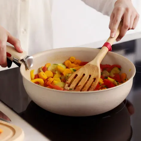 Nelimpančių puodų ir keptuvių rinkinys Tefal Ingenio Delight L7839002, 17 dalių aprašymas - Prekės nuotrauka