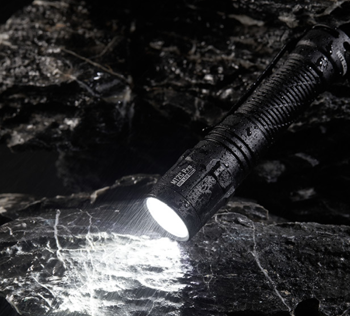 Nitecore MT2C Pro Taktinis žibintuvėlis, 1800 lm, iki 520 m, 3600 mAh, USB-C, IP68 aprašymas - Prekės nuotrauka