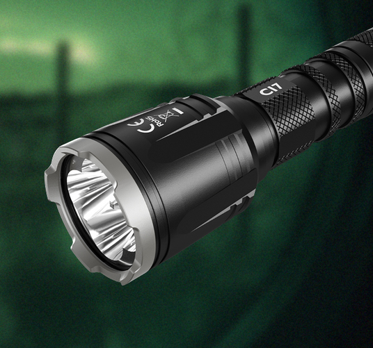Žibintuvėlis Nitecore CI7 2500 lm aprašymas - Prekės nuotrauka
