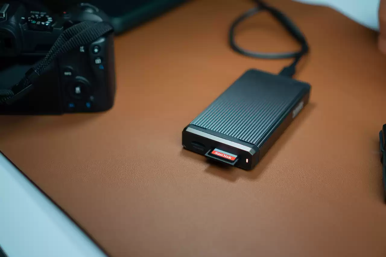 Atminties kortelė SanDisk Extreme Plus SDHC 32 GB aprašymas - Prekės nuotrauka