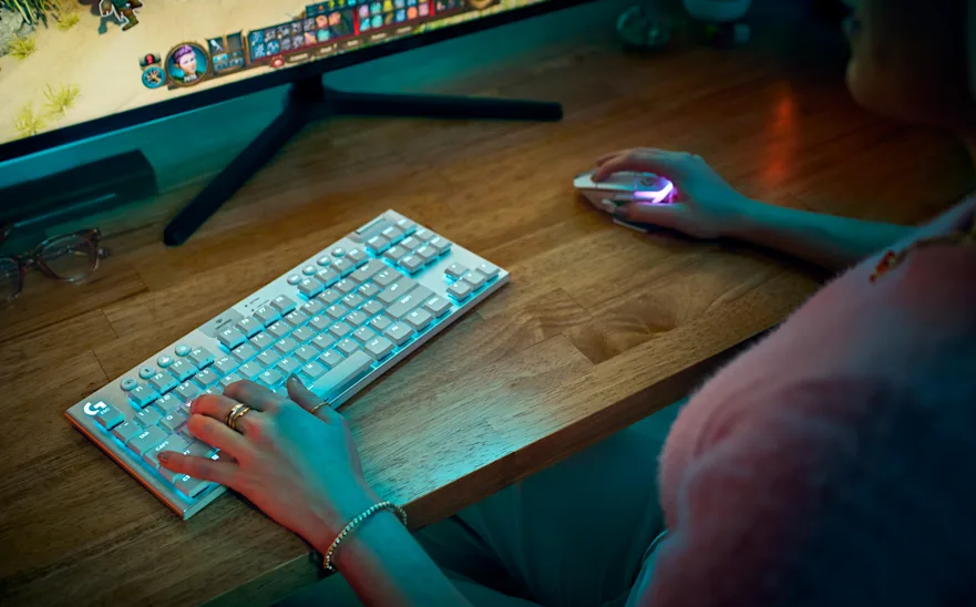 Mechaninė žaidimų klaviatūra Logitech G915 X TKL Tactile, US International, Juoda aprašymas - Prekės nuotrauka