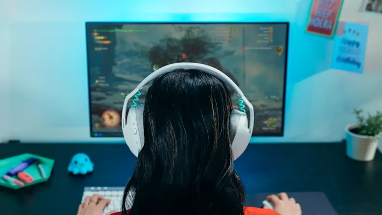 Žaidimų ausinės Logitech LIGHTSPEED G321, 2.4GHZ/BT aprašymas - Prekės nuotrauka