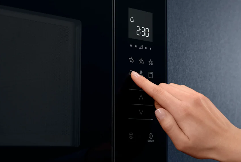 Mikrobangų krosnelė Electrolux LMS2173NB, 17 L, juodos spalvos aprašymas - Prekės nuotrauka