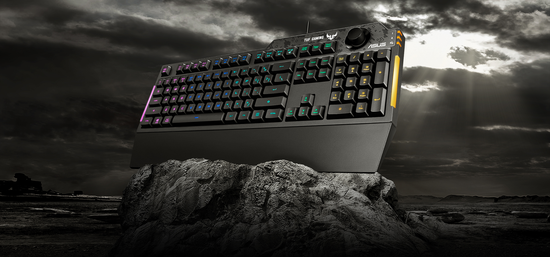 Žaidimų klaviatūra Asus TUF Gaming K1, Nordic (Šiaurės šalių) išdėstymas, RGB, Juoda aprašymas - Prekės nuotrauka