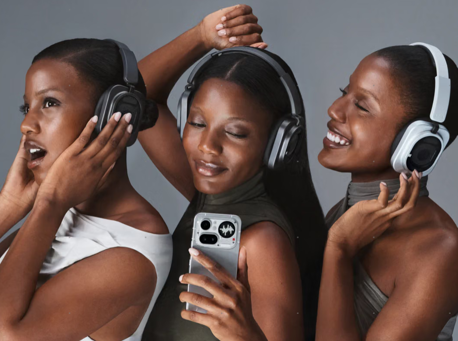 Ausinės Nothing Headphone (1) Pro, balta aprašymas - Prekės nuotrauka