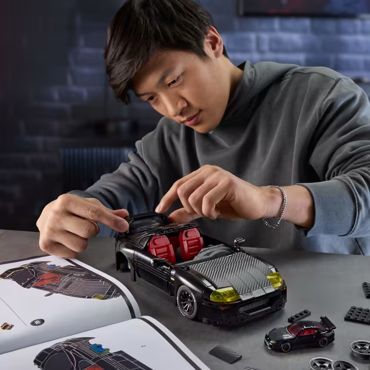 MATTEL BRICK SHOP HOT WHEELS Toyota Supra '84 MKIV konstruktorius (JKG40) aprašymas - Prekės nuotrauka