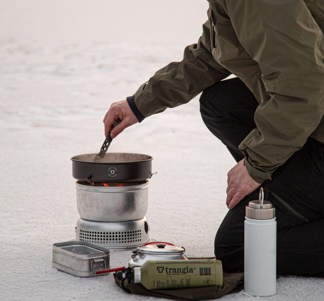 Turistinė keptuvė Trangia Sauté Pan 25 Large Non-Stick, 22 cm aprašymas - Prekės nuotrauka Turistinė keptuvė Trangia Sauté Pan 25 Large Non-Stick, 22 cm aprašymas - Prekės nuotrauka