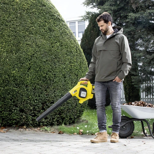 Kärcher Akumuliatorinis lapų pūstuvas LBL 4 Battery Set (1.445-160.0) aprašymas - Prekės nuotrauka