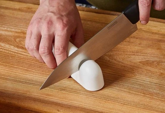Fiskars Roll-Sharp™ galąstuvas 1014214, Baltas aprašymas - Prekės nuotrauka