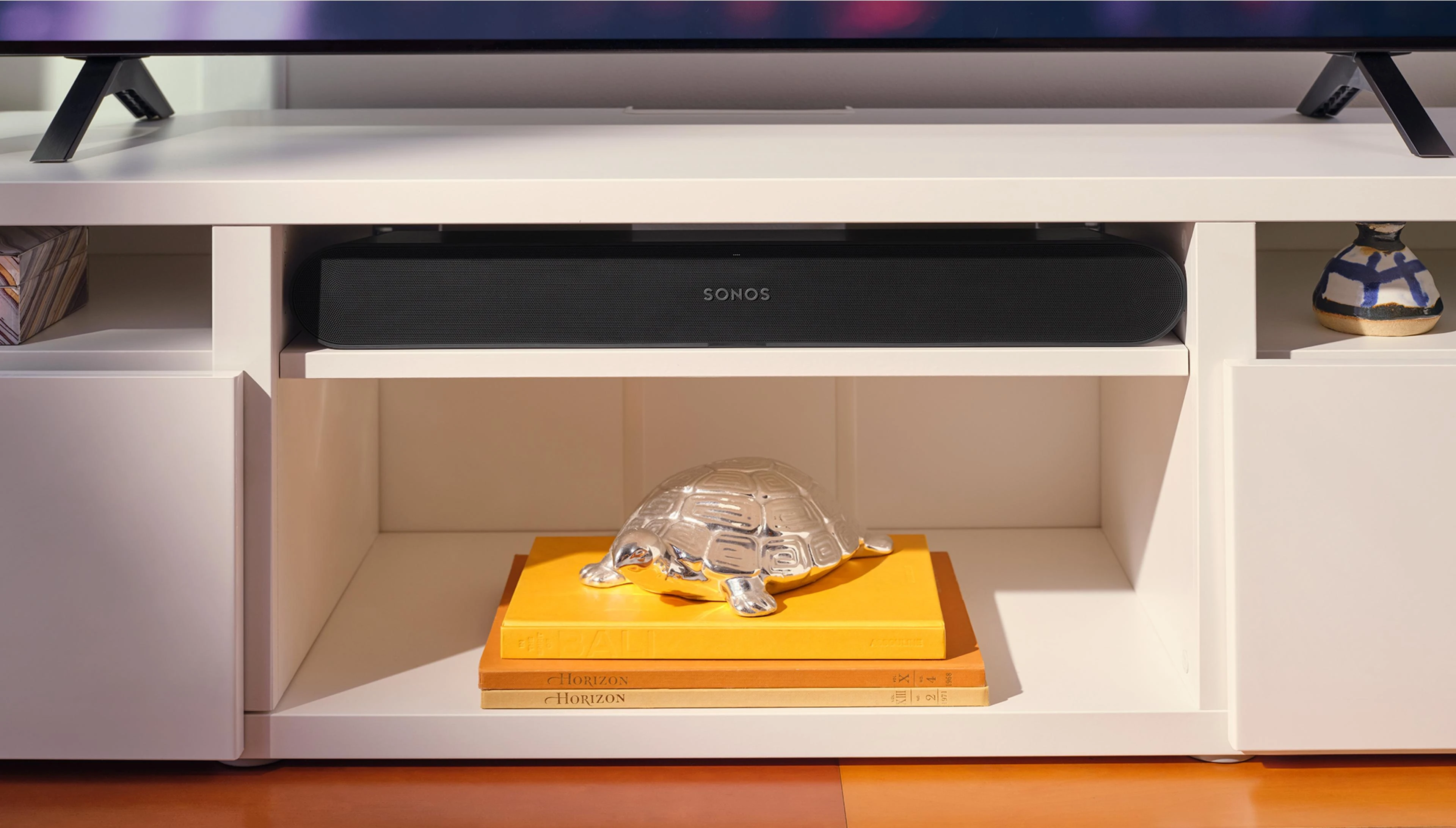 Garso sistema Sonos Ray Soundbar, Juodos spalvos aprašymas - Prekės nuotrauka