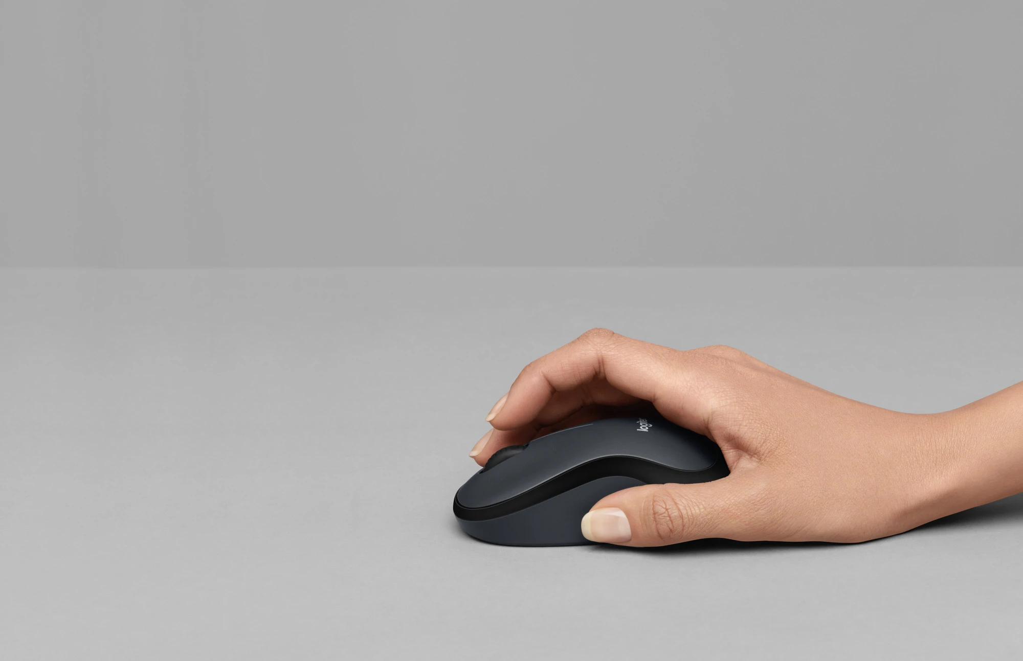 Belaidė pelė LOGITECH M220 Silent Juodai pilka aprašymas - Prekės nuotrauka