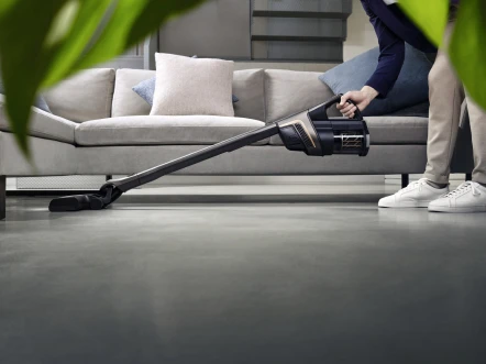 Dulkių siurblys šluota MIELE Triflex HX2 Cat /Dog Obsidian Black 11806000 aprašymas - Prekės nuotrauka Dulkių siurblys šluota MIELE Triflex HX2 Cat /Dog Obsidian Black 11806000 aprašymas - Prekės nuotrauka