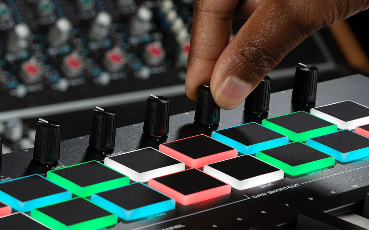 M-AUDIO Oxygen Pro 49 MIDI klaviatūra aprašymas - Prekės nuotrauka