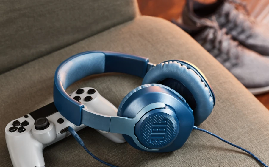 JBL Quantum 100 žaidimų ausinės, Baltos/Mėlynos spalvos aprašymas - Prekės nuotrauka