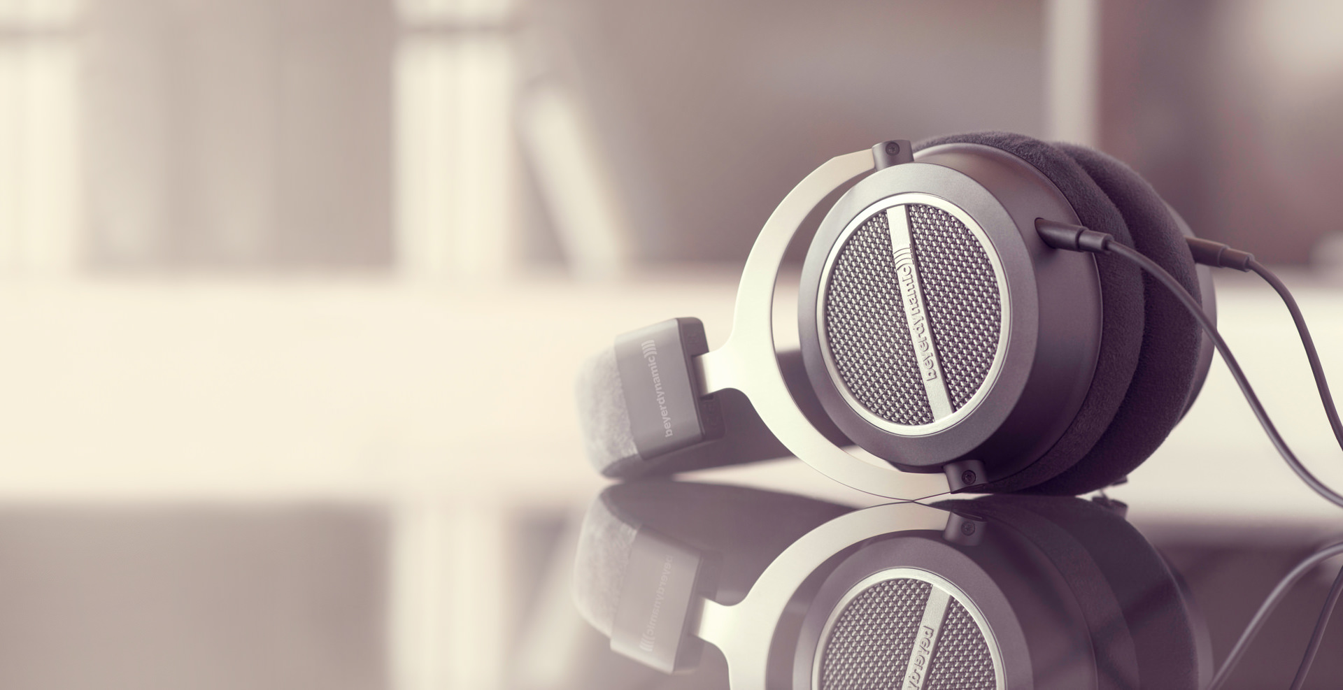 Hi-end Tesla technologijos ausinės Beyerdynamic Amiron Home, 717525 aprašymas - Prekės nuotrauka